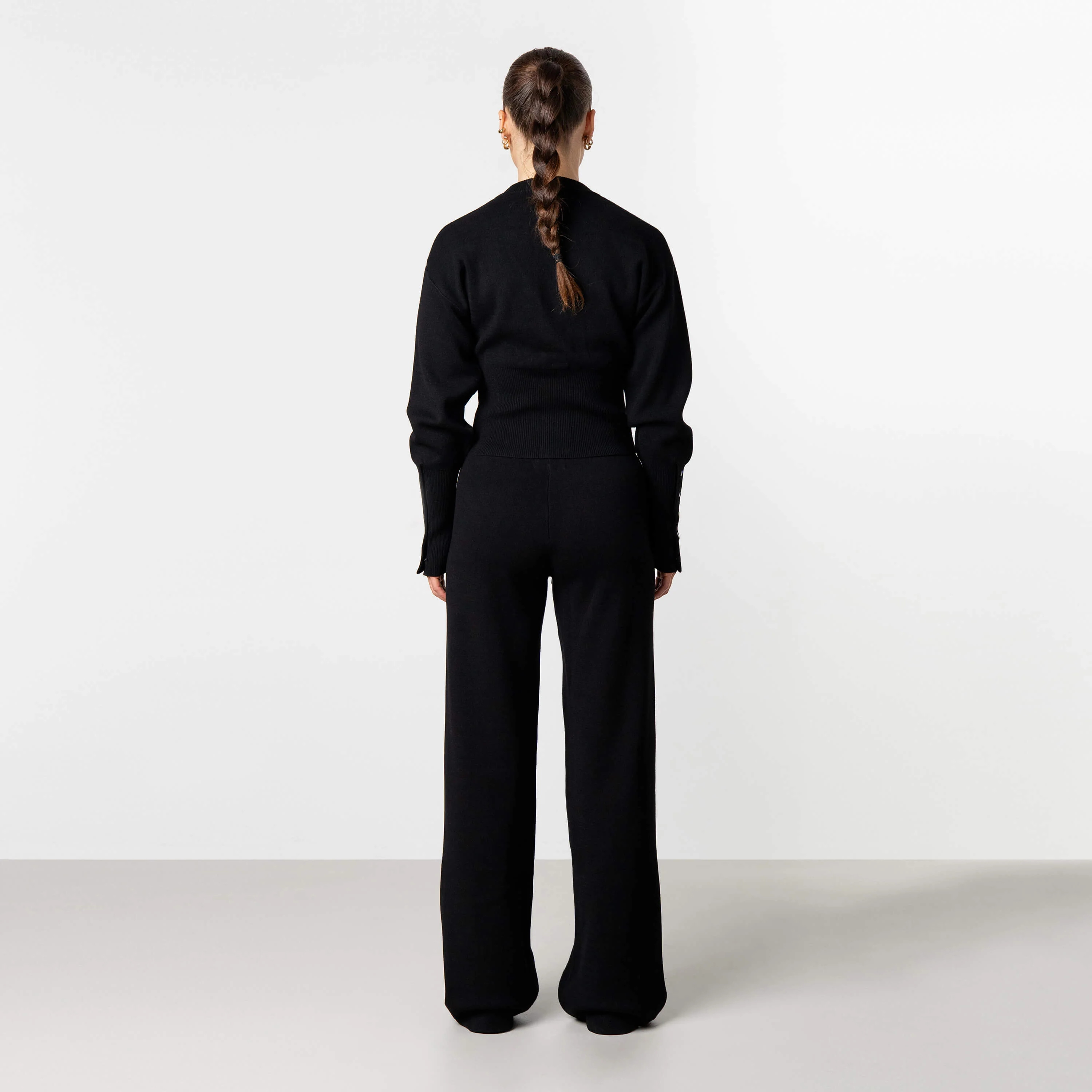 CHLOE KNITTED SET | BLACK/WHITE - Image 3