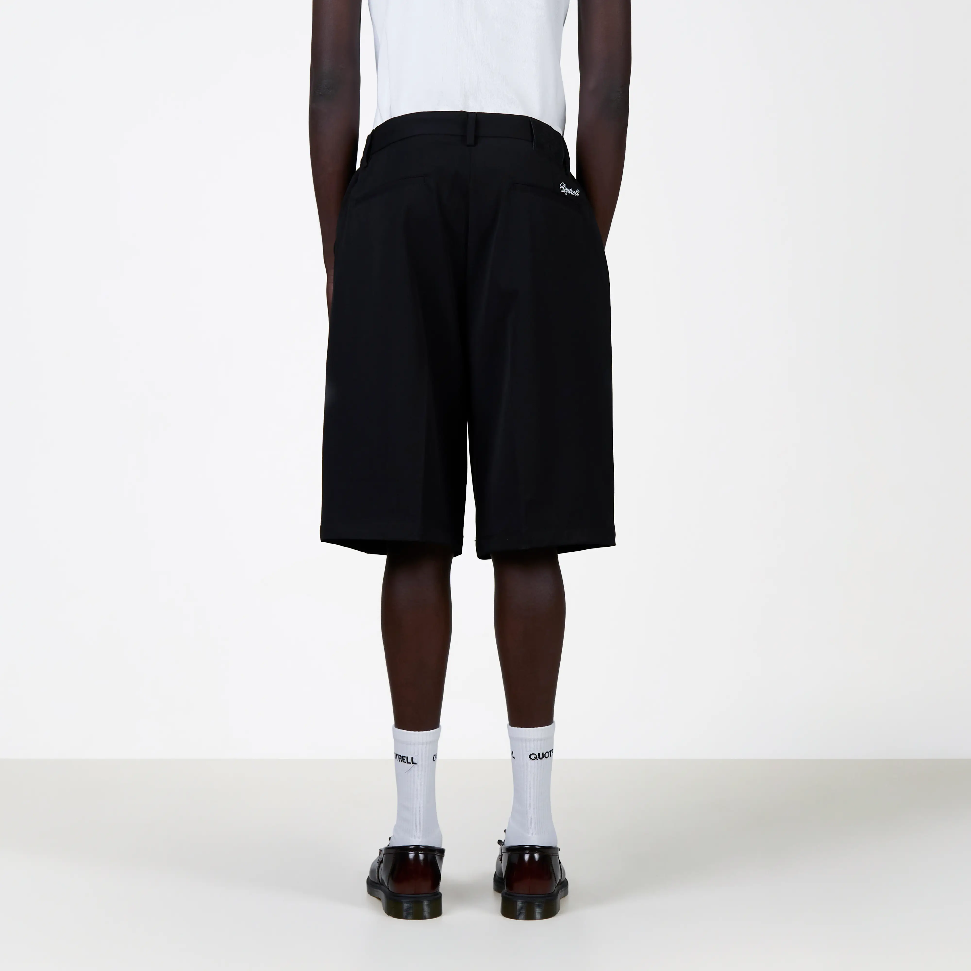 HOV SHORT | BLACK - Image 4