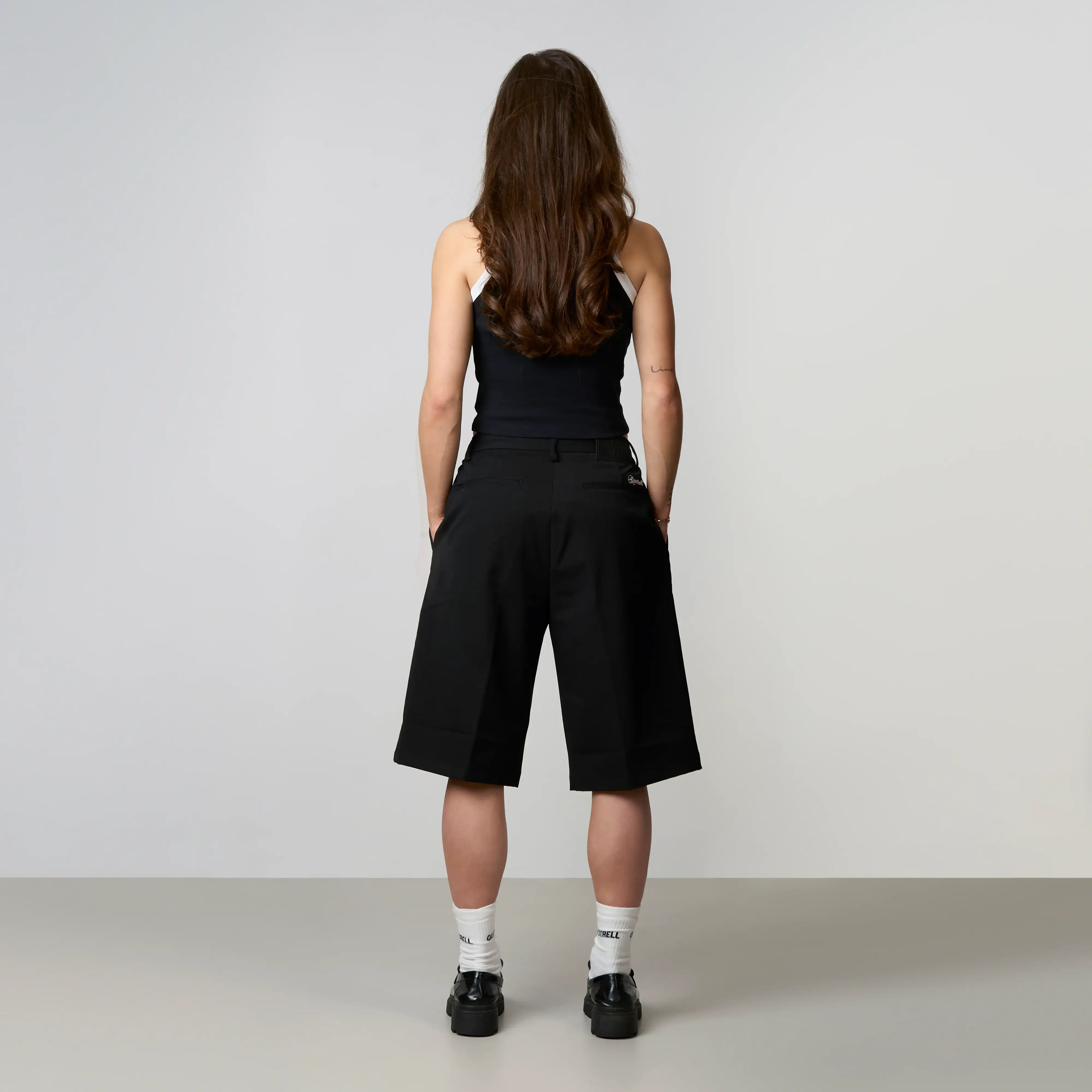 HOV SHORT | BLACK - Image 9