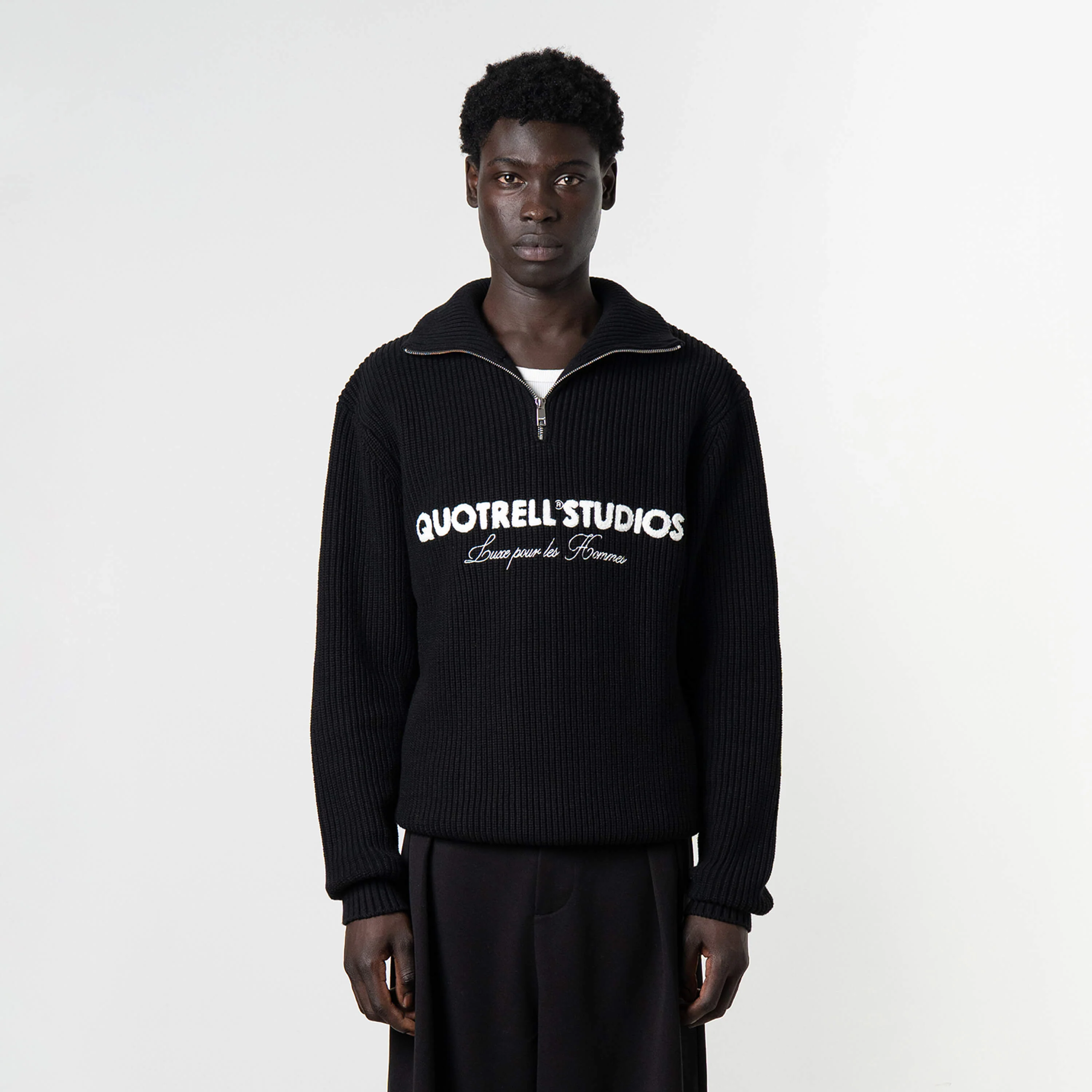 JACE STUDIO ZIP UP | BLACK/WHITE - Image 3