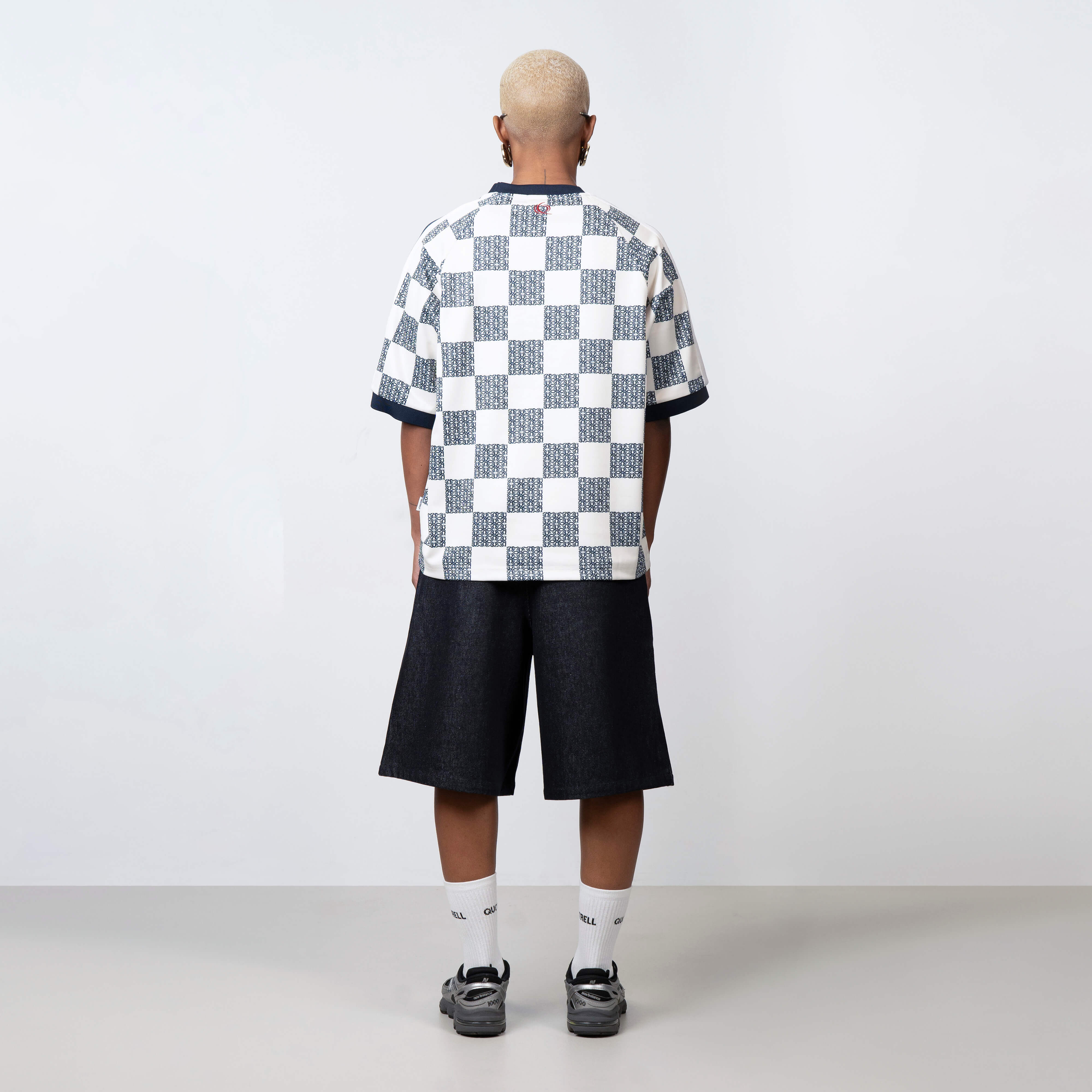 JAYDEN TEE | OFF WHITE/NAVY - Image 9