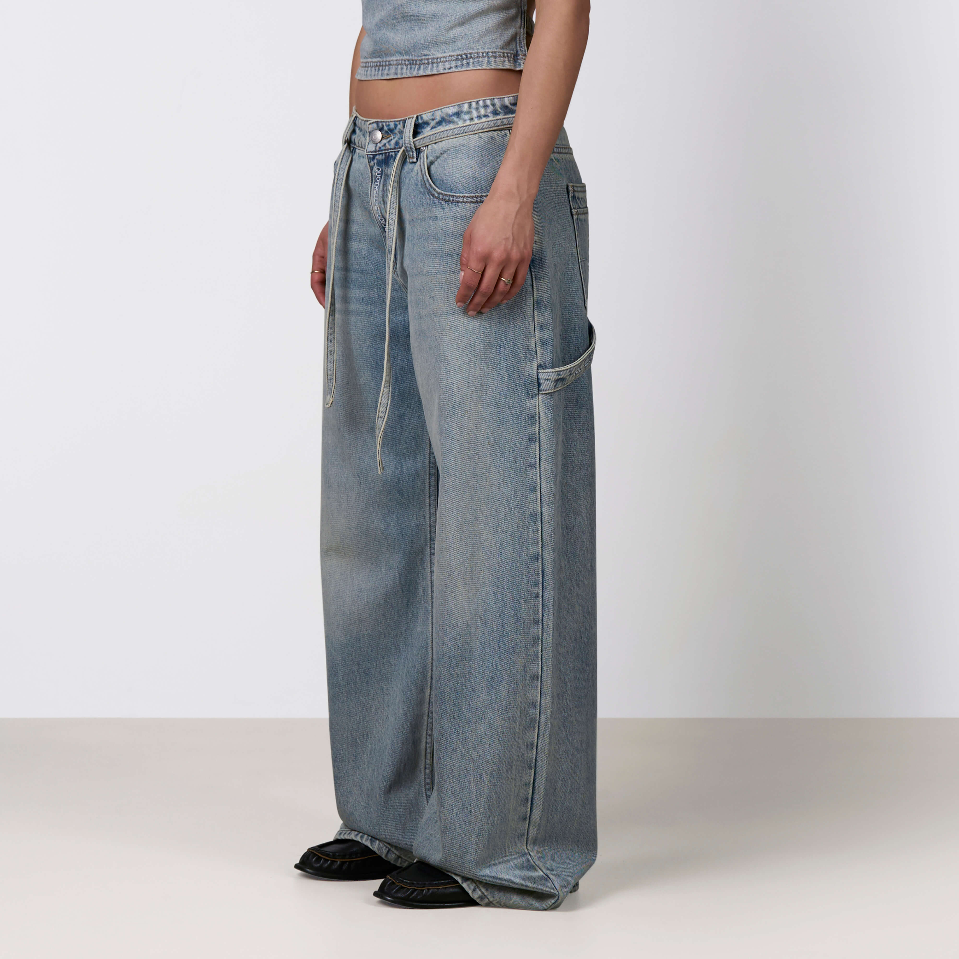 MILA JEANS | LIGHT BLUE