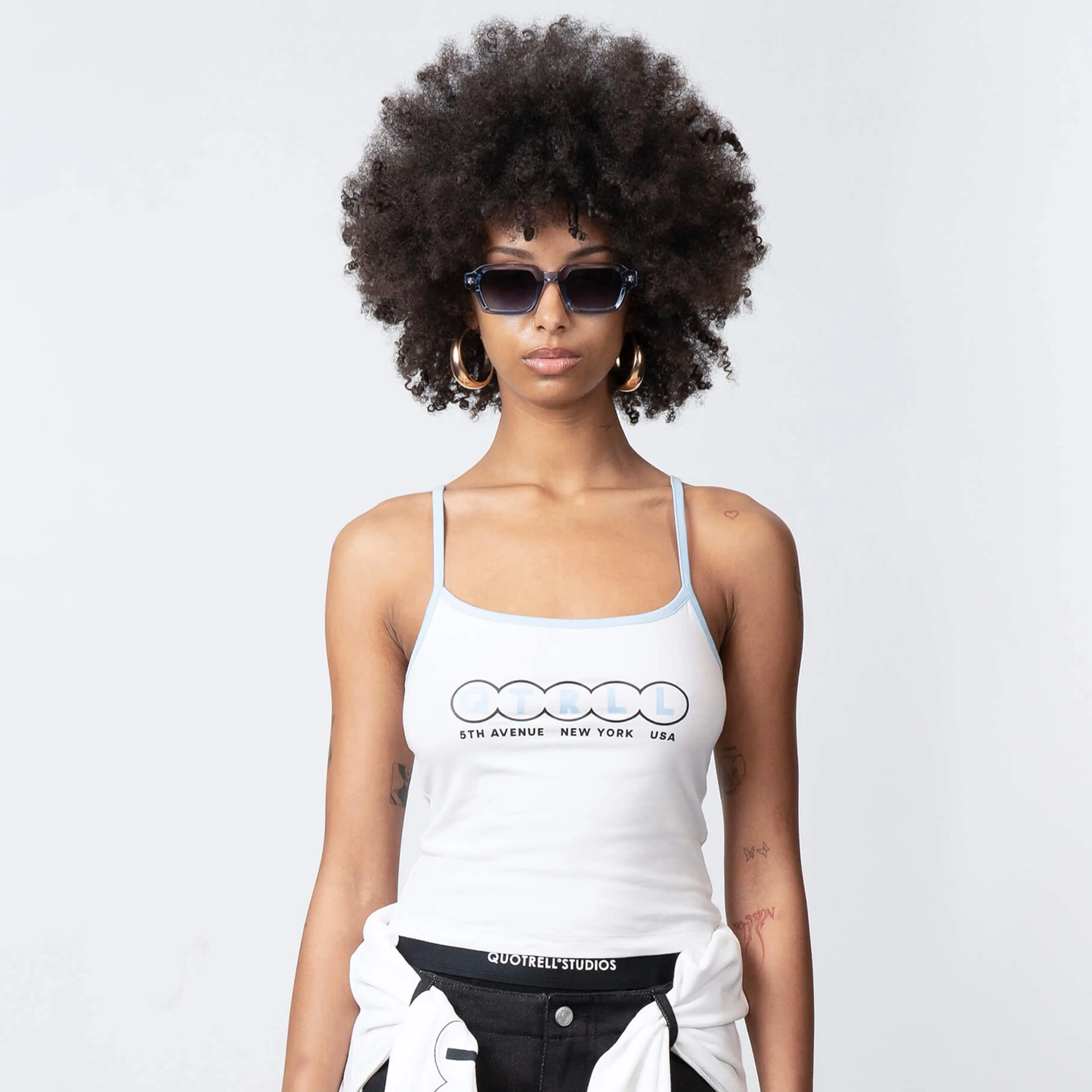 NINA TOP | WHITE/LIGHT BLUE