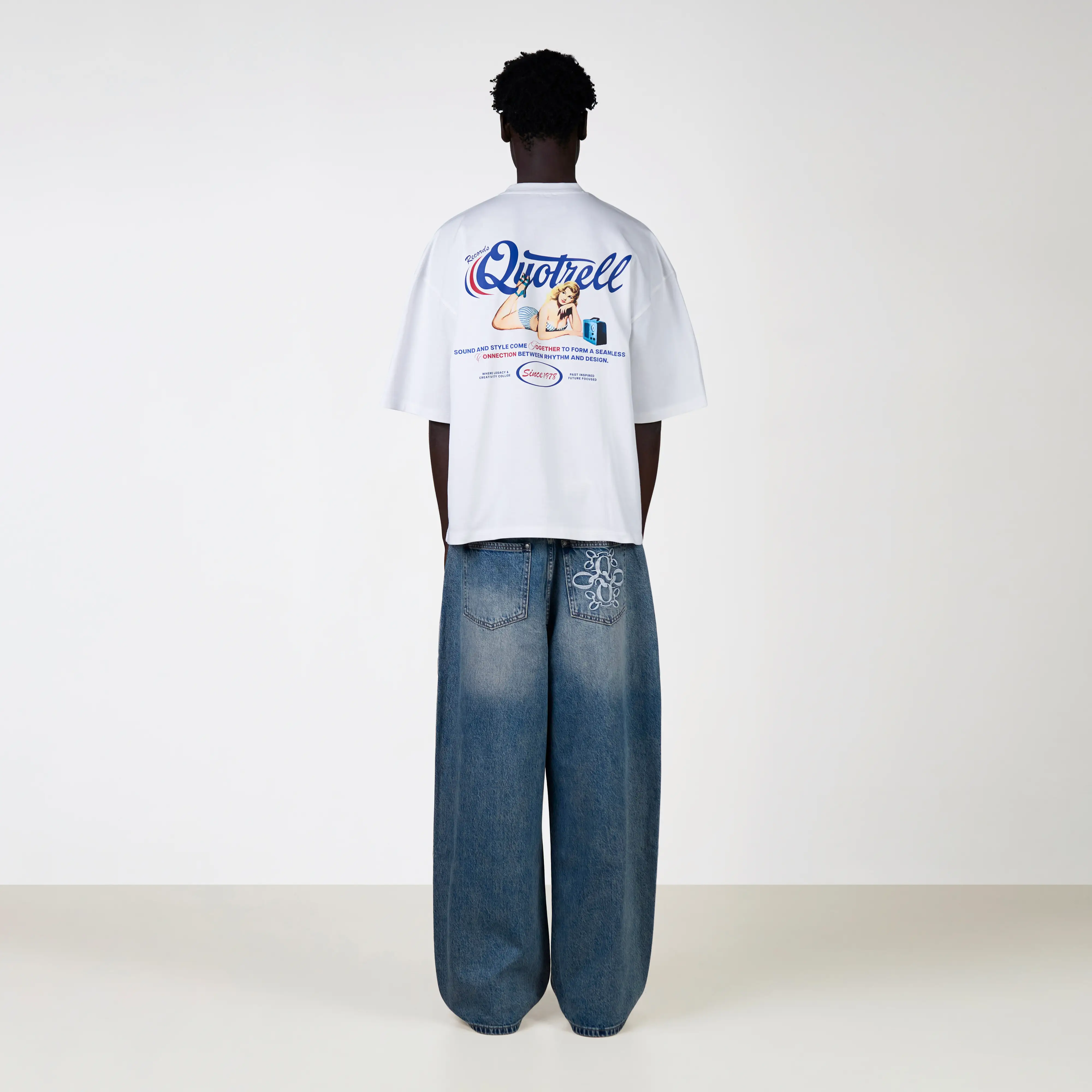 PIN UP TEE | WHITE/COBALT - Image 5