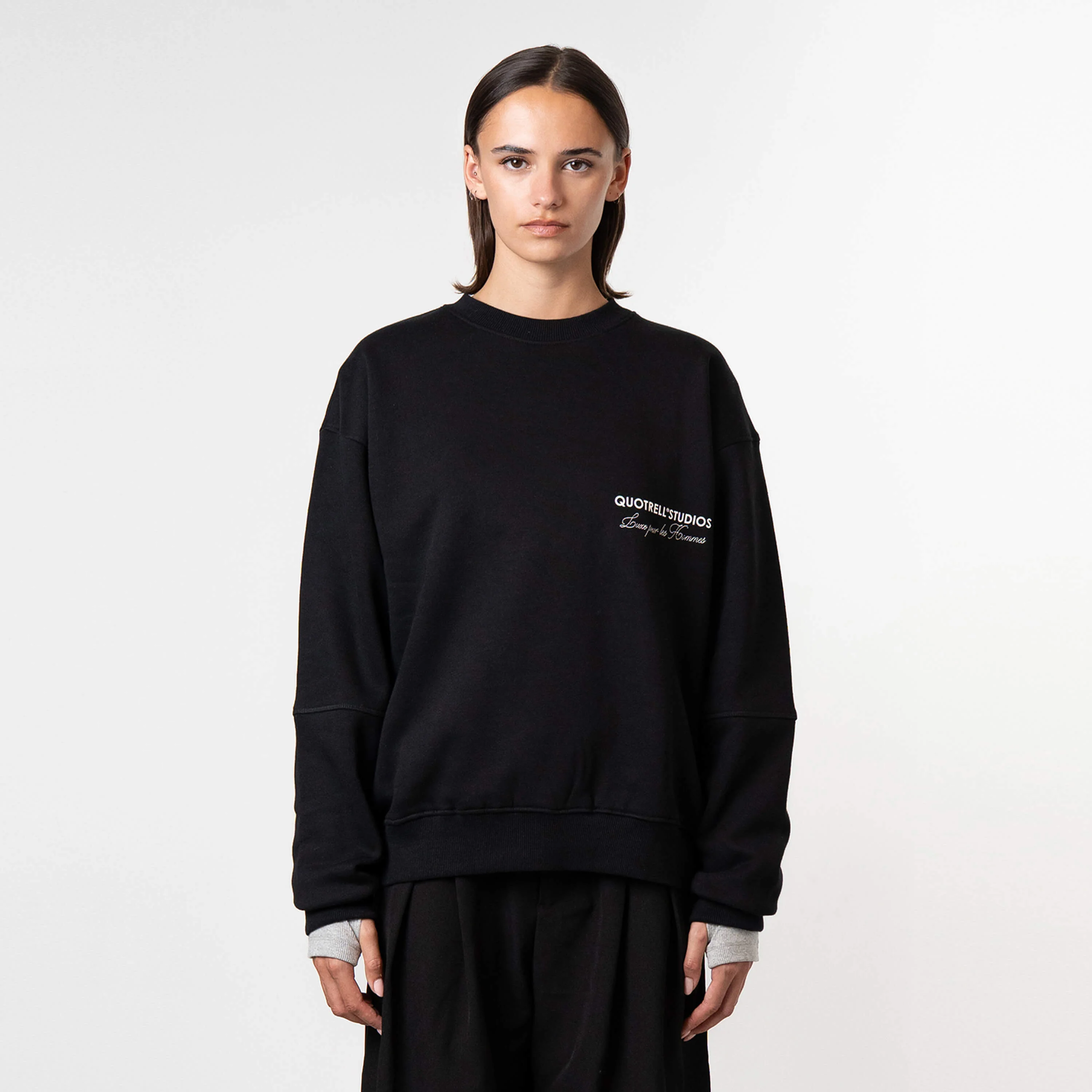 STUDIOS CREWNECK | BLACK/WHITE - Image 2
