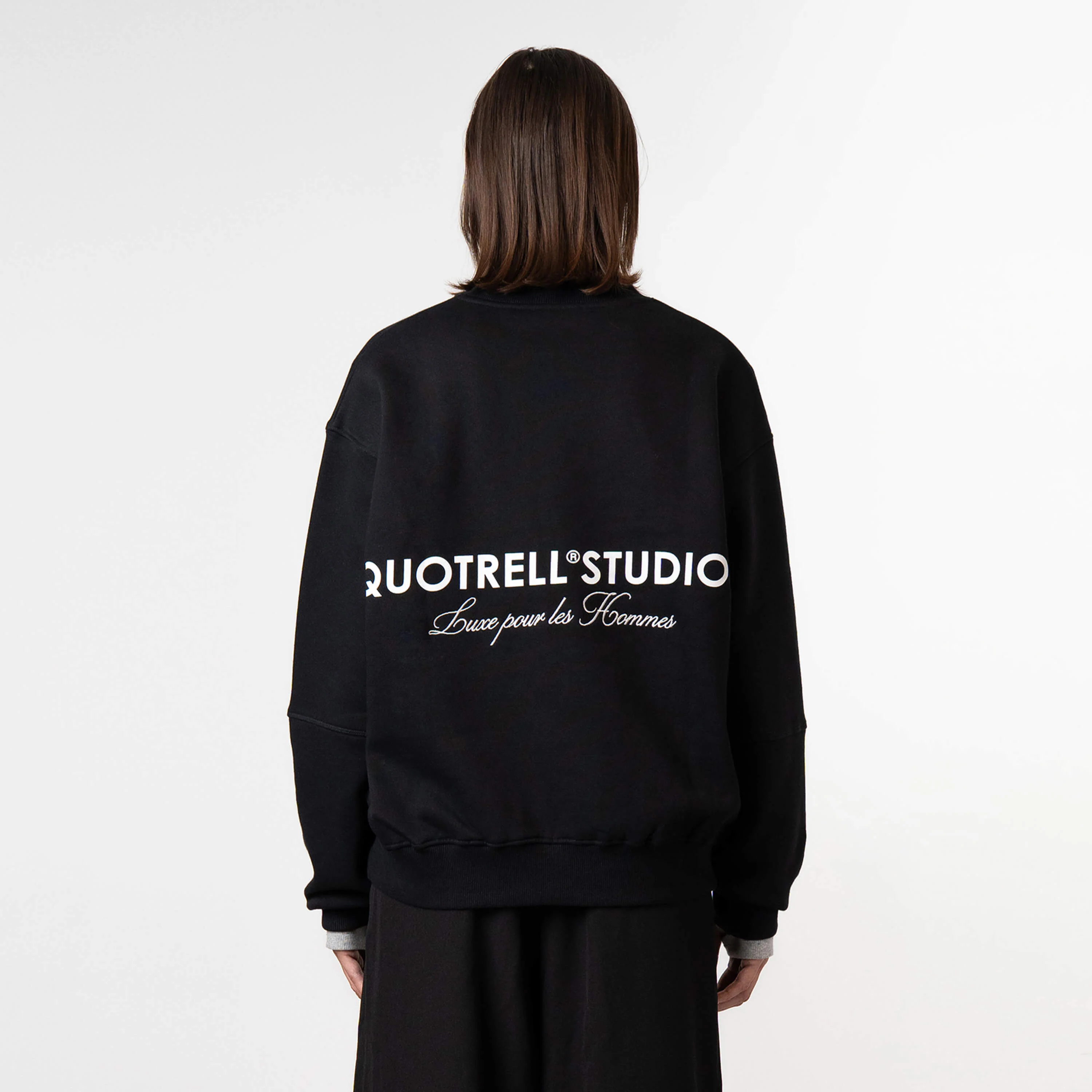 STUDIOS CREWNECK | BLACK/WHITE - Image 3